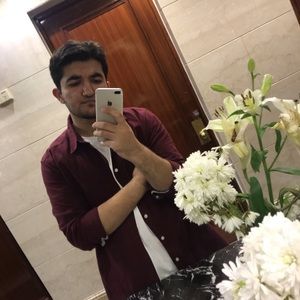 Meet your Posher, Mohiz